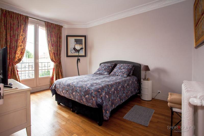 Maison - 210 m² - 8 pièces