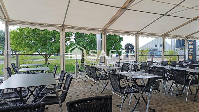 Local commercial - 425 m² - 4 pièces