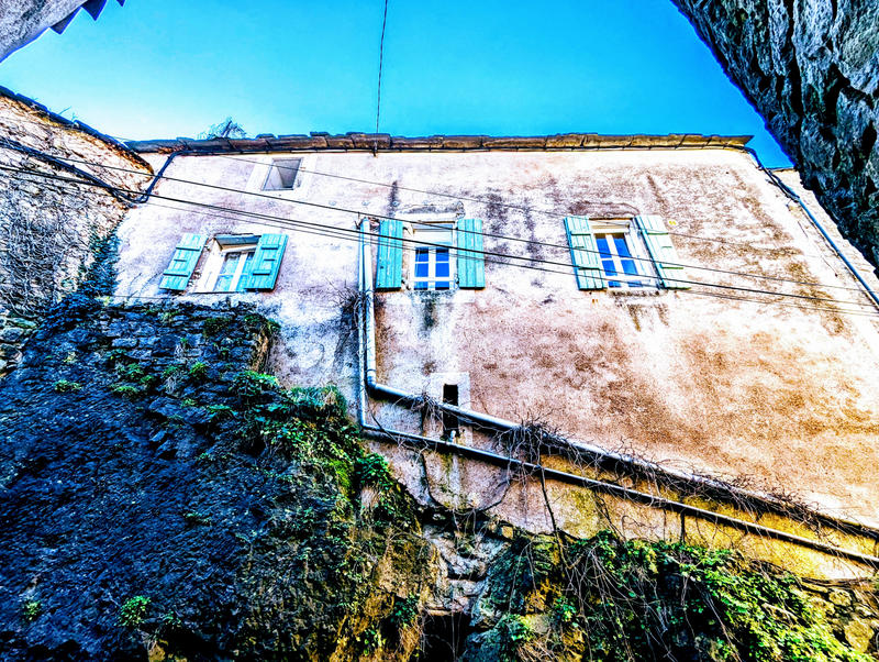 Maison de village - 66 m² - 5 pièces