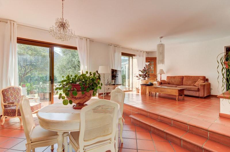 Villa - 136 m² - 6 pièces