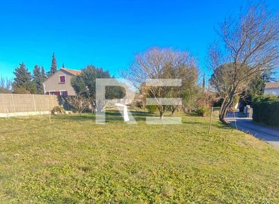 Terrain constructible - 791 m²