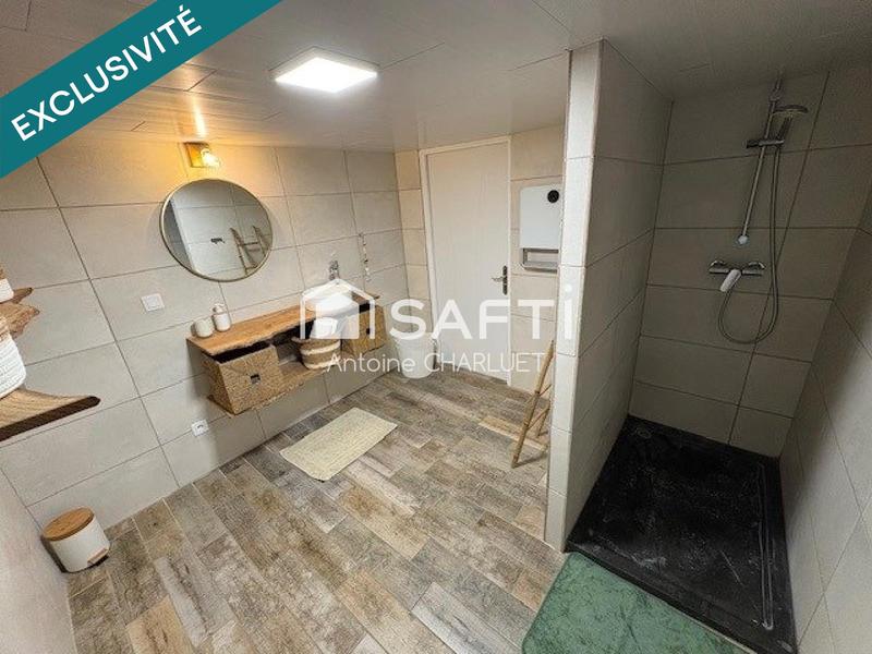 Maison - 255 m² - 9 pièces