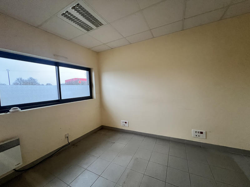 Local d'activités - 580 m²