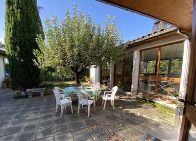 Maison contemporaine - 208 m² - 8 pièces