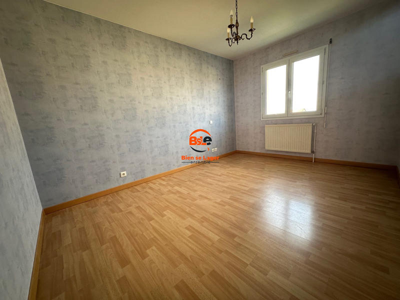 Maison - 97 m² - 5 pièces