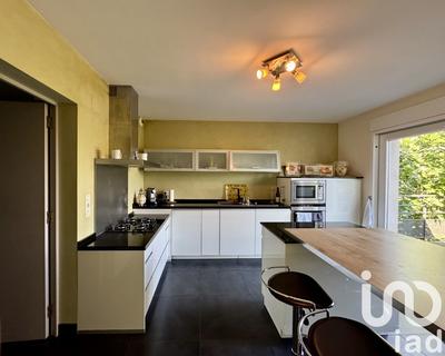 Maison - 175 m² - 6 pièces