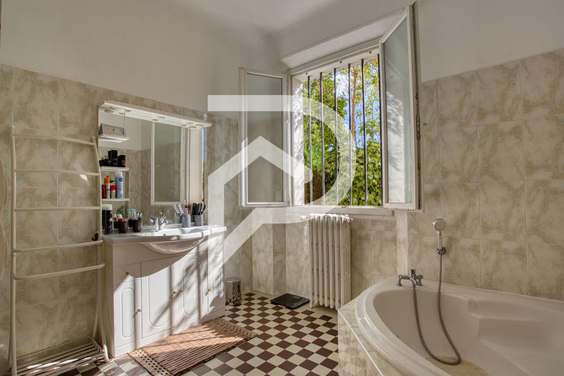 Maison - 113 m² - 4 pièces