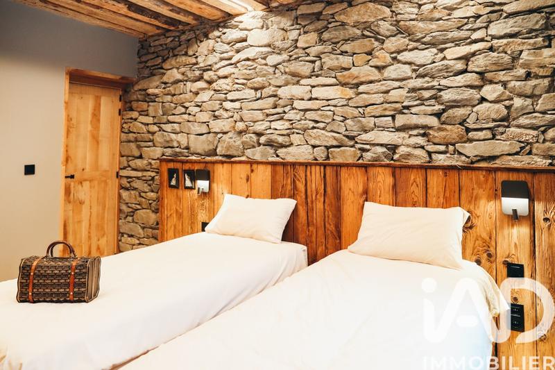 Maison - 135 m² - 6 pièces