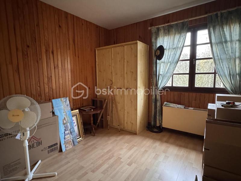 Maison traditionnelle - 140 m² - 5 pièces