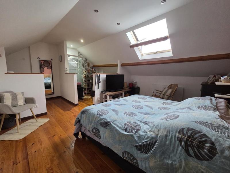 Maison de ville - 92 m² - 5 pièces