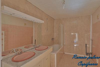 Maison - 92 m² - 5 pièces