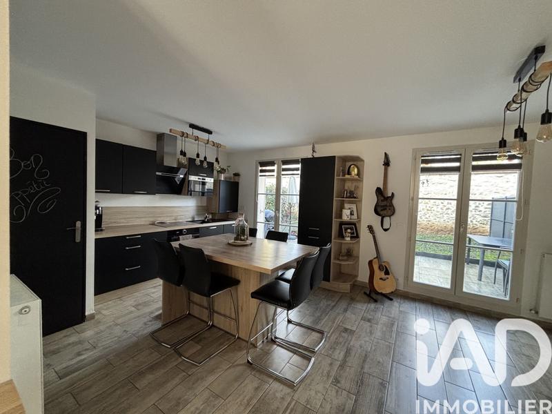 Maison - 84 m² - 4 pièces