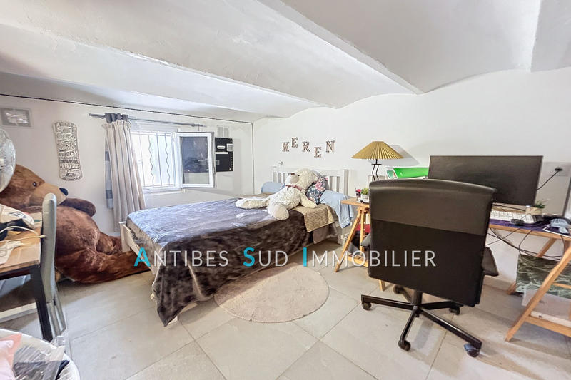 Villa - 140 m² - 7 pièces