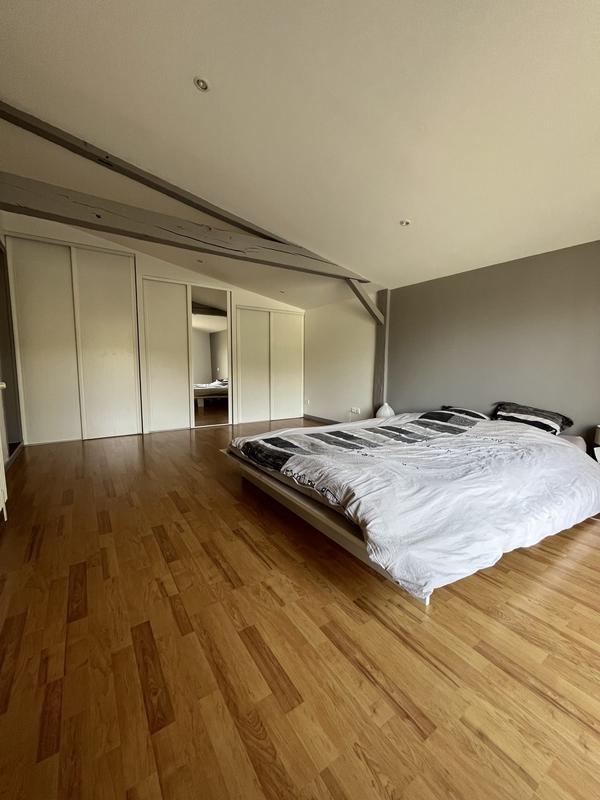 Villa - 250 m² - 11 pièces