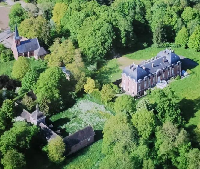 Manoir - 1 200 m² - 30 pièces