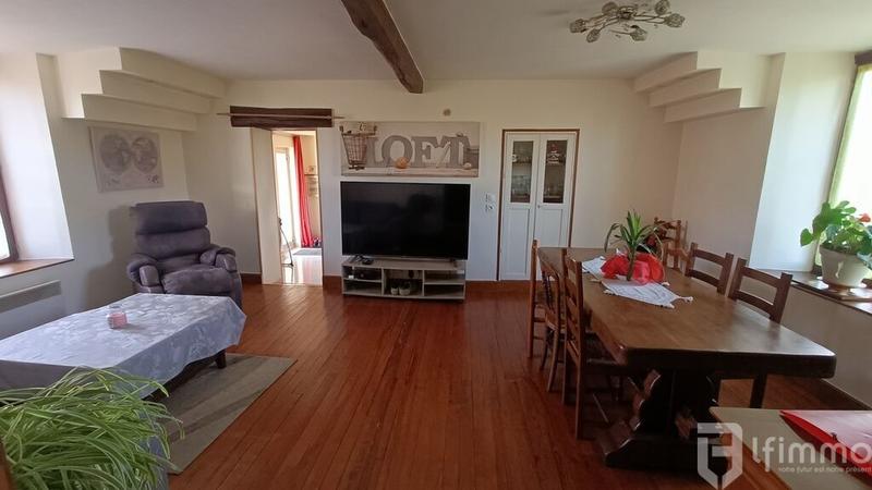 Maison en pierre - 215 m² - 5 pièces