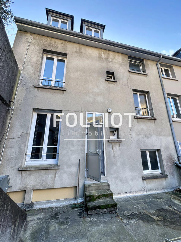 Immeuble - 294 m² - 13 pièces