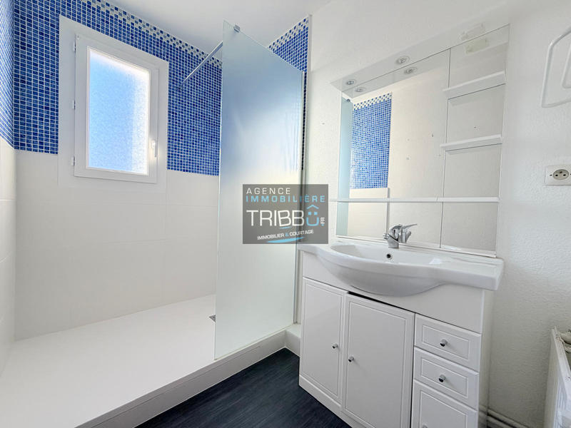 Appartement - 75 m² - 3 pièces