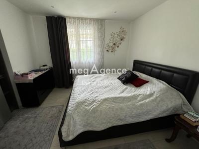 Maison - 146 m² - 7 pièces