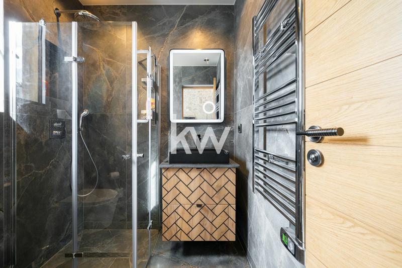 Appartement - 114 m² - 3 pièces