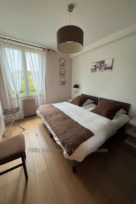 Appartement - 85 m² - 4 pièces