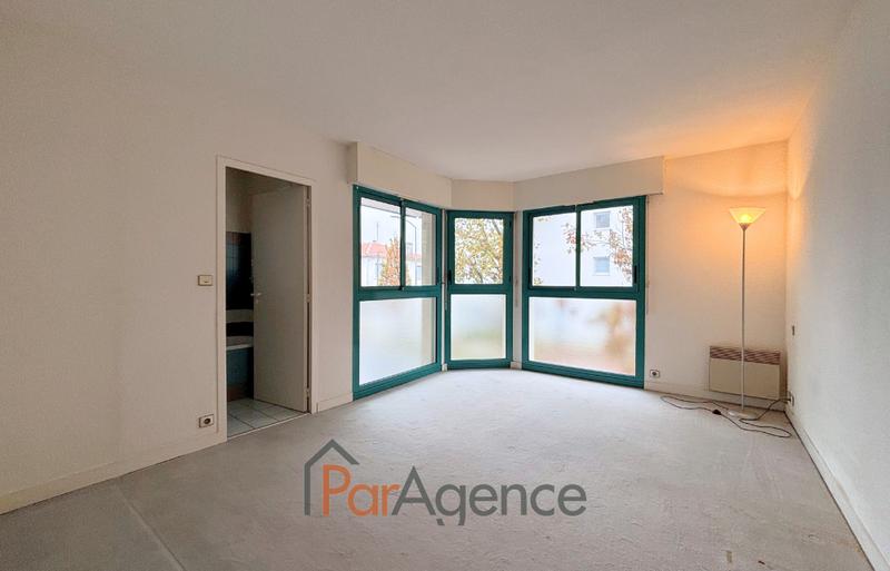 Appartement - 81 m² - 3 pièces