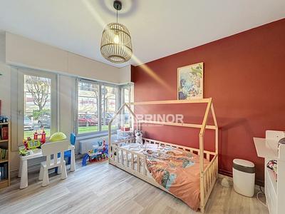 Appartement - 84 m² - 3 pièces