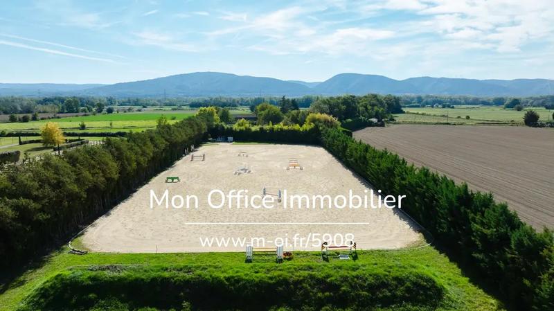 Maison - 340 m² - 7 pièces