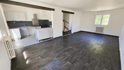 Maison - 84 m² - 4 pièces