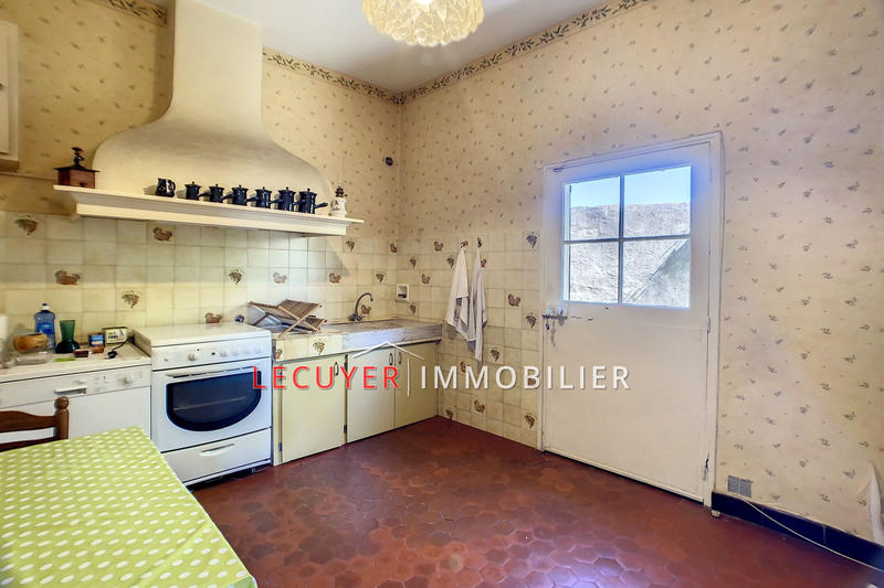 Maison - 208 m² - 5 pièces