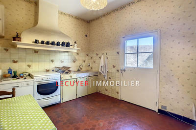 Maison - 208 m² - 5 pièces