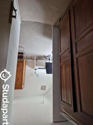 Chambre - 12 m² - 1 pièce