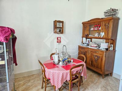 Maison de village - 238 m² - 10 pièces