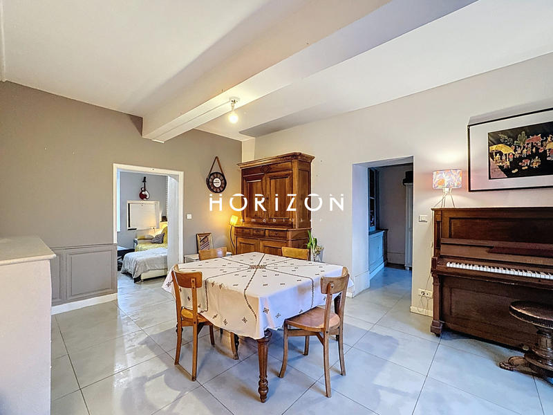 Maison - 162 m² - 7 pièces