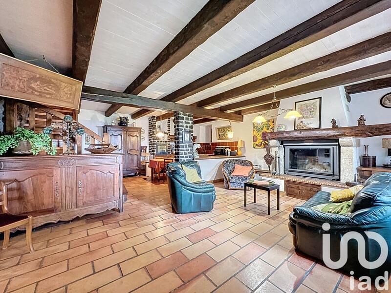 Maison de campagne - 275 m² - 7 pièces