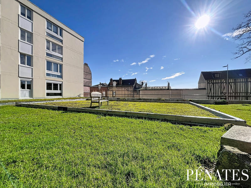 Appartement - 75 m² - 3 pièces