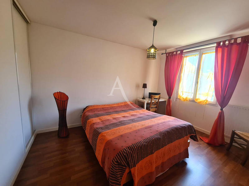 Maison - 74 m² - 5 pièces