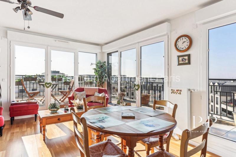 Appartement - 120 m² - 5 pièces