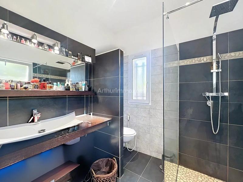 Maison - 165 m² - 5 pièces