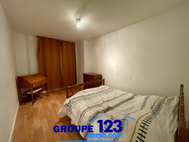 Appartement - 85 m² - 3 pièces