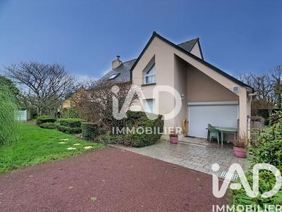 Maison - 195 m² - 7 pièces