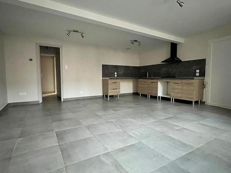 Immeuble - 160 m² - 9 pièces