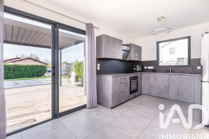 Maison - 97 m² - 4 pièces