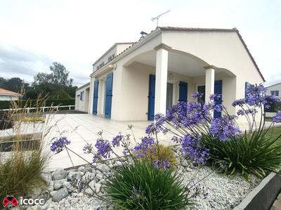 Maison - 142 m² - 8 pièces