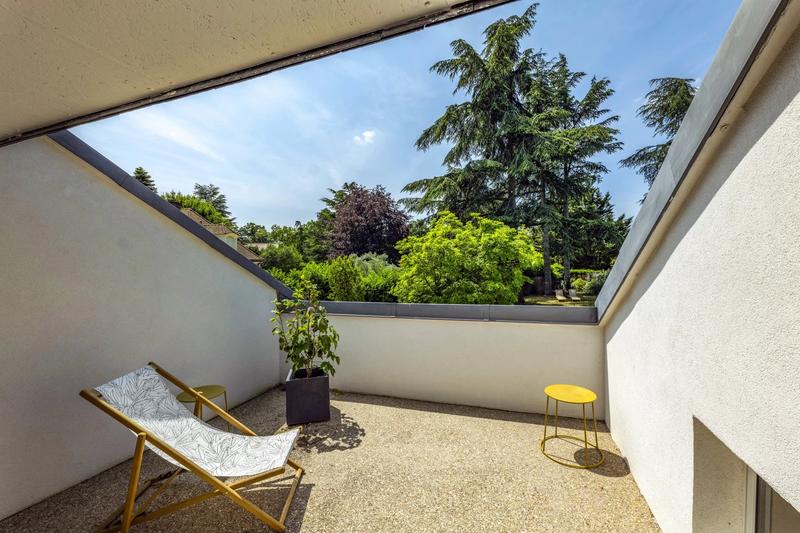 Maison - 256 m²
