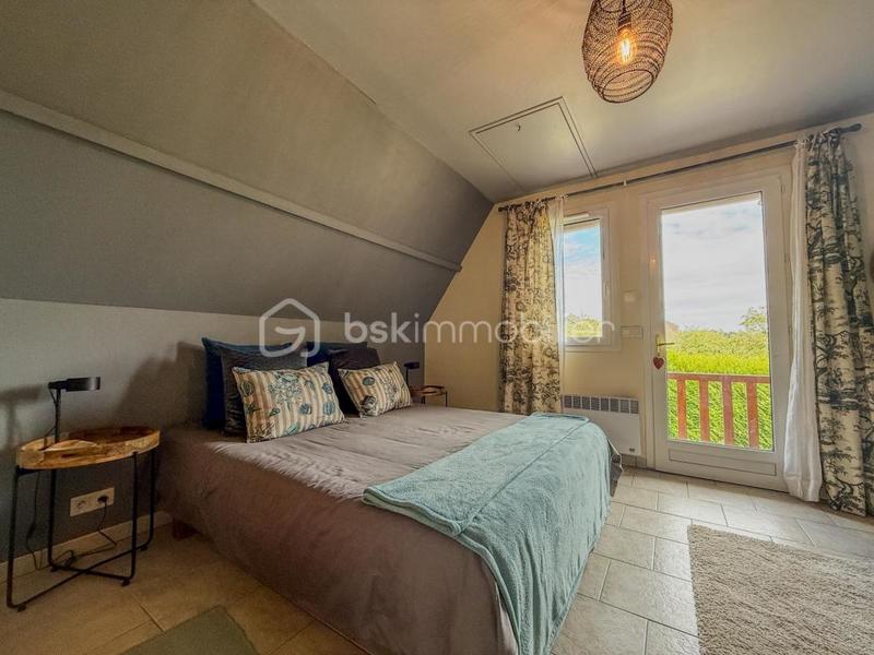 Propriété - 167 m² - 6 pièces