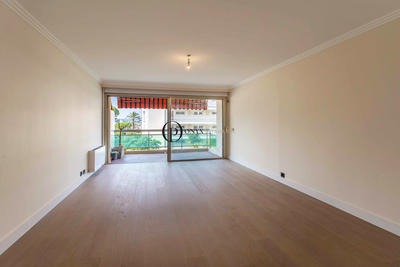 Appartement - 95 m² - 4 pièces