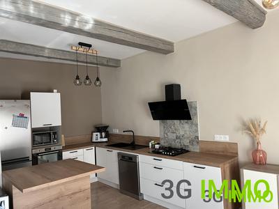 Maison - 104 m² - 4 pièces