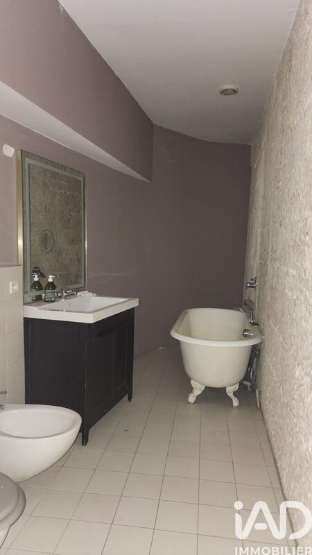 Appartement - 190 m² - 5 pièces