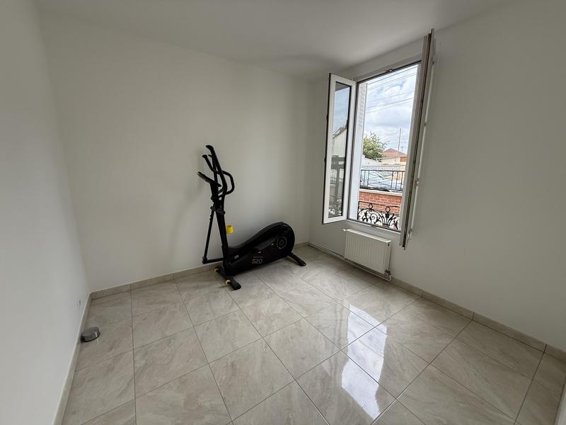 Maison - 82 m² - 5 pièces